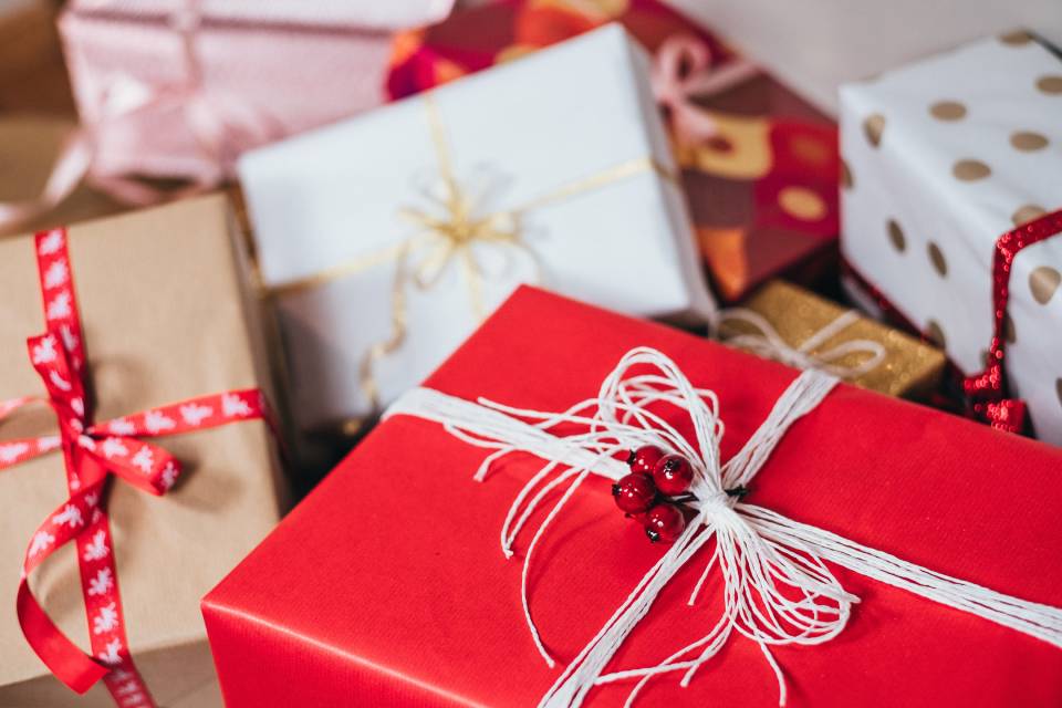 First-Minute-Tipps in Sachen Weihnachtsgeschenke für Mann und Frau